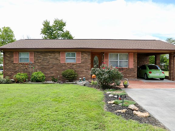 2nd image of 117 Bradley Dr