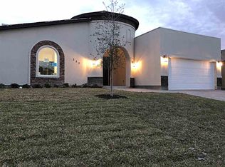 330 Ladera Dr, Laredo, TX 78045