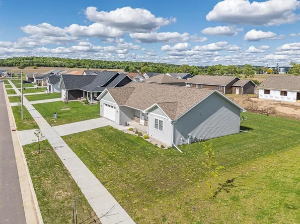612 Eisenhower Street, Baraboo, WI 53913