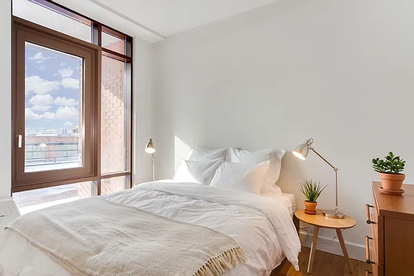 Rented by Common Living, Inc. | media 33