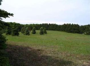 852 Bertina Ln, Traverse City, MI 49686