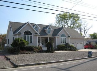 819 Laurel Blvd, Lanoka Harbor, NJ 08734