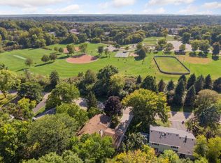 10960 Northmark Dr, Eden Prairie, MN 55344