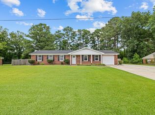 101 Vandergrift Dr, Jacksonville, NC 28540