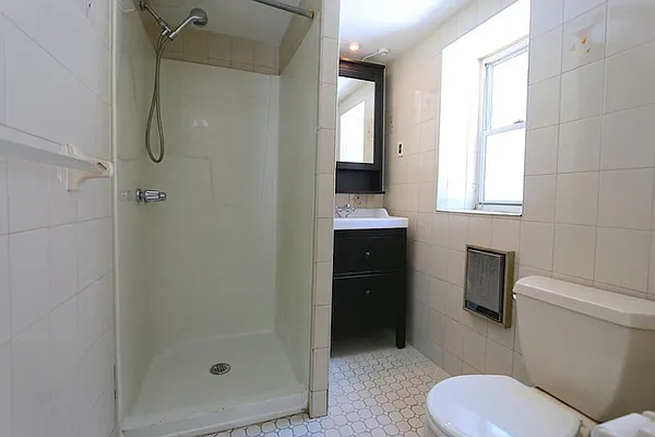 Rented by Compass | media 13