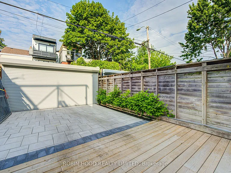 124 Robert St — Photo 25