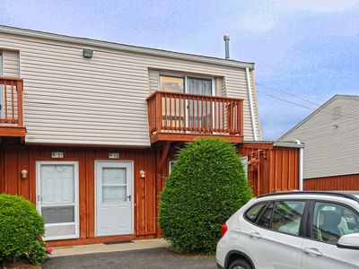 330 Short Beach Road APT G13, East Haven, CT, 06512