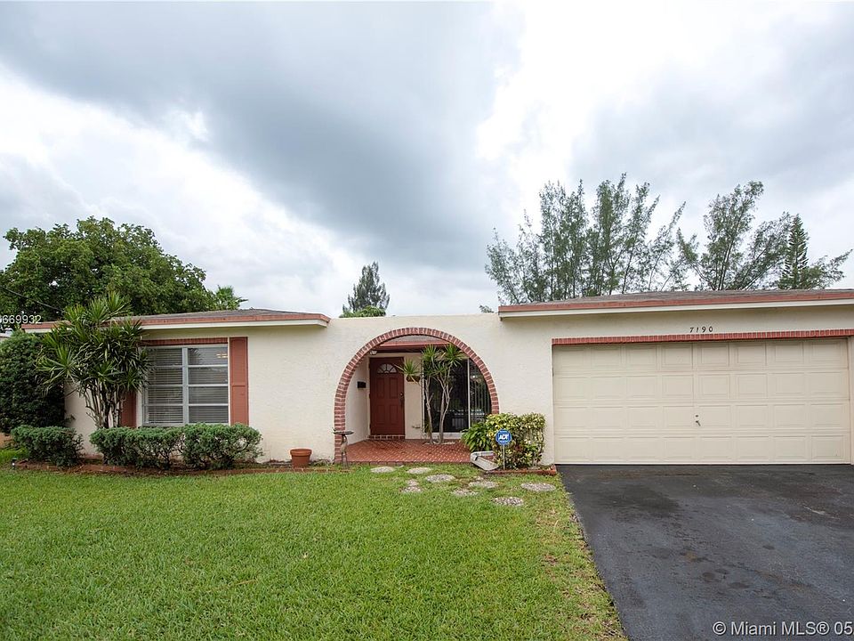 1st image of 7190 NW 21st St