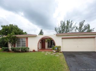 7190 NW 21st St, Sunrise, FL 33313