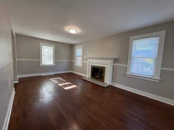 17914 Roy St, Lansing, IL 60438