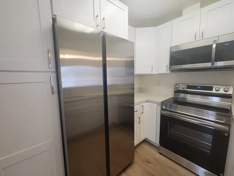 201 Compton Cir #D — Photo 7