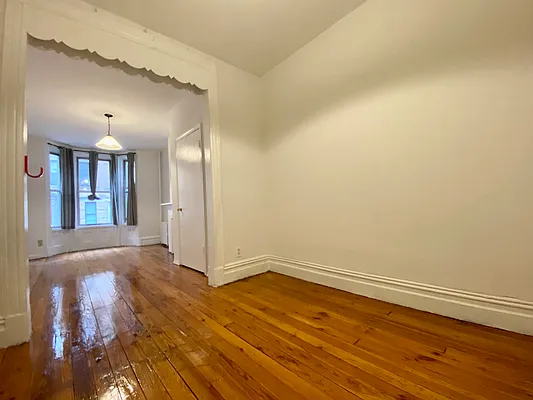 Rented by Native Real Estate LLC | media 19