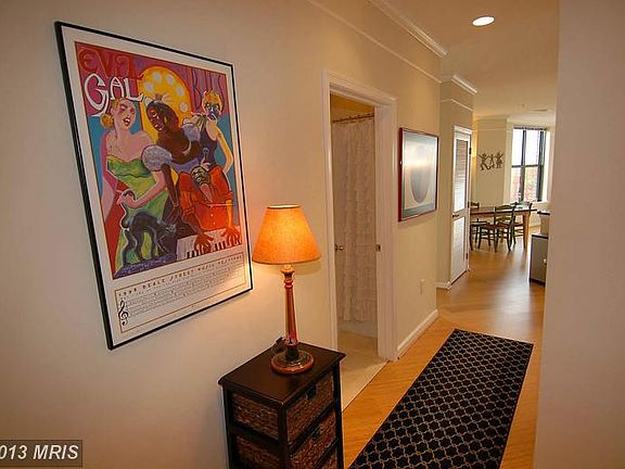2nd image of 444 E Broad St #629