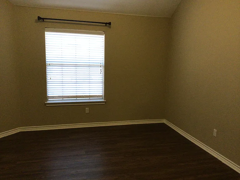 7508 Creek Meadow Dr — Photo 23