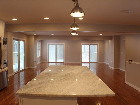 2nd image of 59 Miller Hill Dr