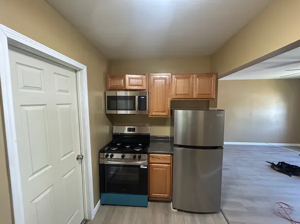 1423 Lodi St, Syracuse, NY 13208