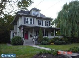 302 8th Ave, Haddon Heights, NJ 08035