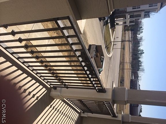 5th image of 3907 Liesfeld Place 16a Gln