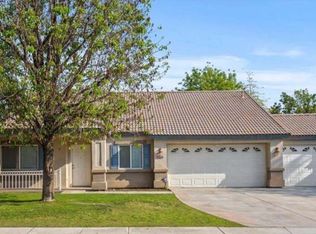 10408 Starlight Peak Dr, Bakersfield, CA 93311