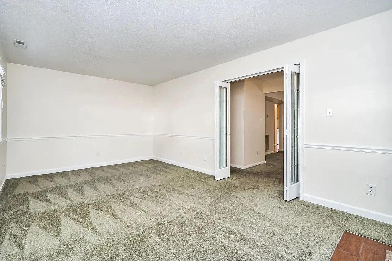 2515 Longleaf Ct - T2 — Photo 1
