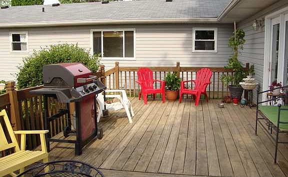 2nd image of 217 E Fox Cir