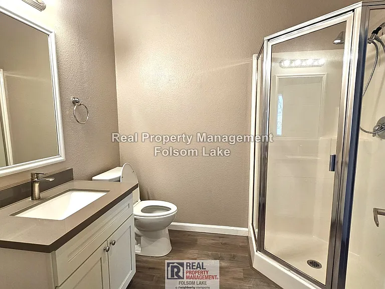 405 Harriet Ln — Photo 7