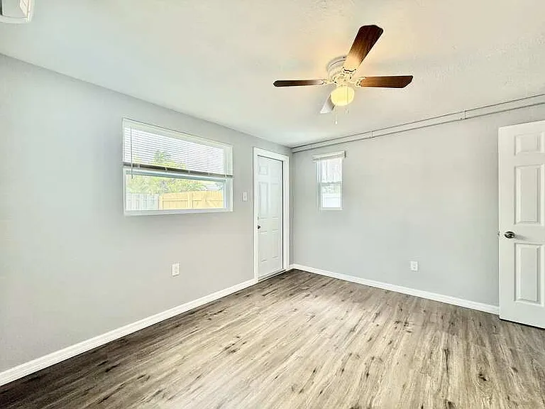638 180th Ave E #2 — Photo 19