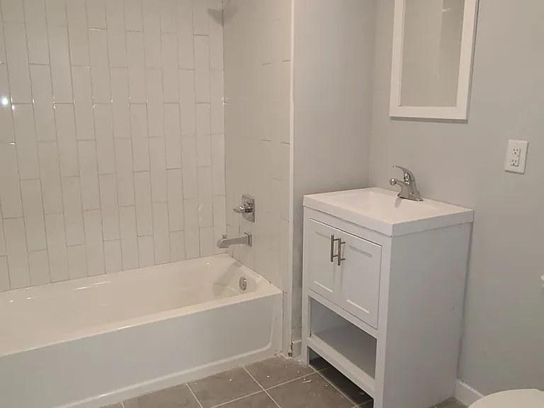198 Harrison St #402 — Photo 6