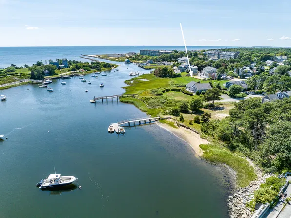 15 Trinity Cove, West Harwich, MA 02671