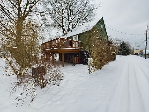 3rd image of 1817 Raymond Ave