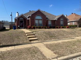 1506 Vancouver Dr, Glenn Heights, TX 75154