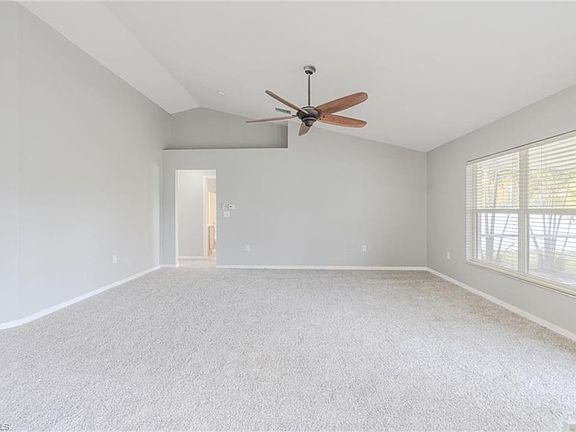 4th image of 4314 NE 24th PL