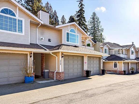 2nd image of 22515 116th Ave #219