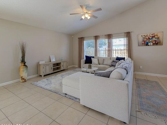 4th image of 12985 HARBORTON Drive