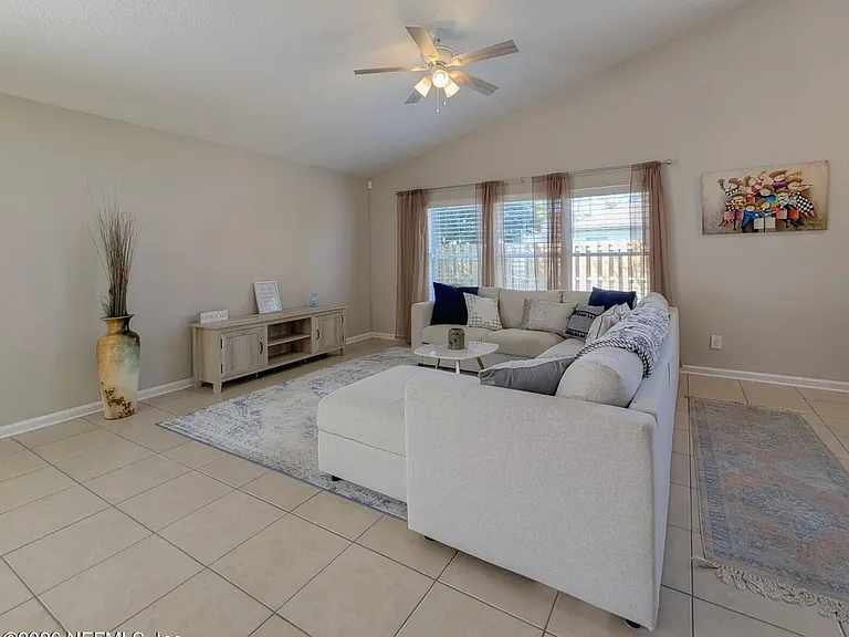 12985 Harborton Dr — Photo 4