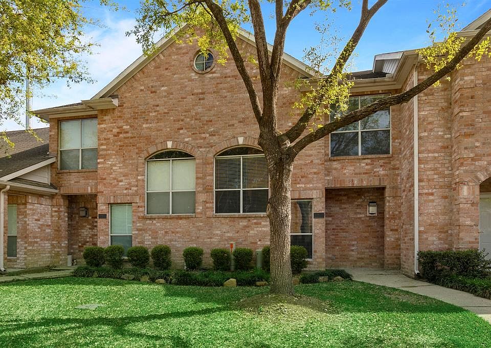 1st image of 10819 Norchester Village Dr