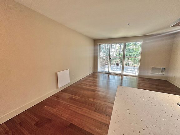 4th image of 500 5th Ave W Unit 302