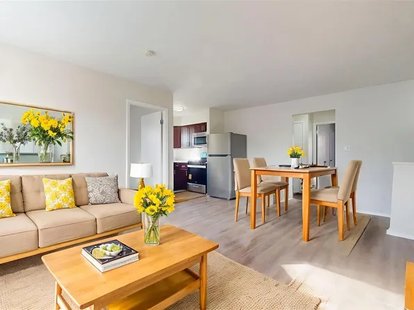 11041 62nd Dr #2, Forest Hills, NY 11375