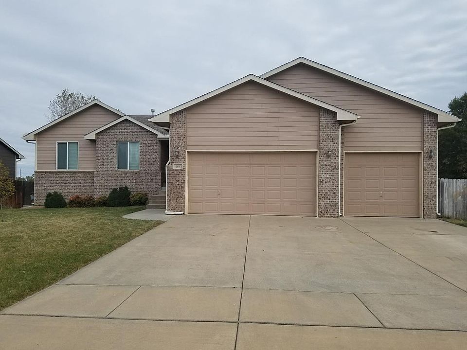 Attractive front elevation