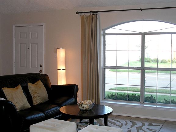 5th image of 805 Ponselle Dr