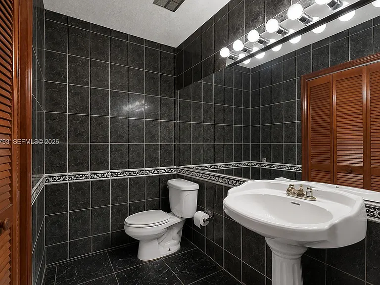 7365 N Augusta Dr — Photo 25