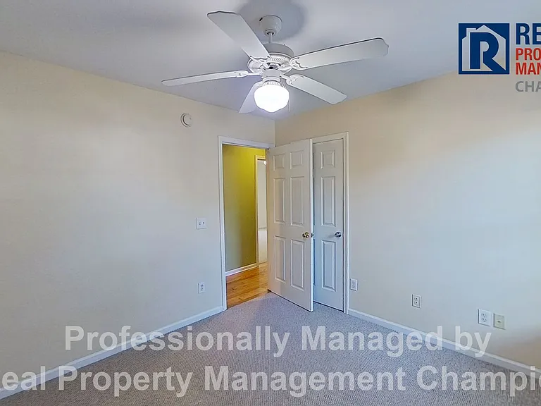 627 Tabor Ln — Photo 18