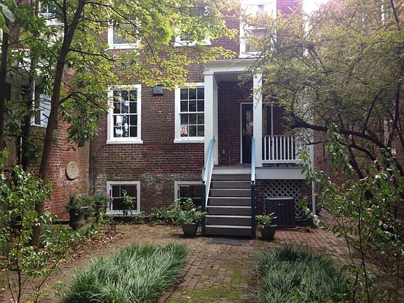 3rd image of 2214 E Broad St