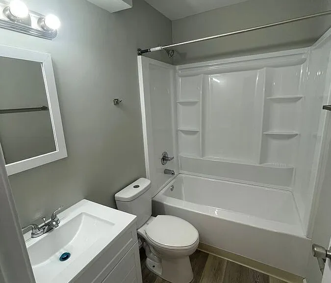 2069 Fontaine Rd #21 — Photo 2