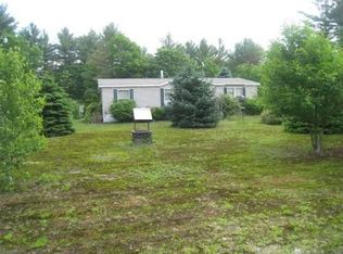 55 Brookline Dr, Mechanic Falls, ME 04256