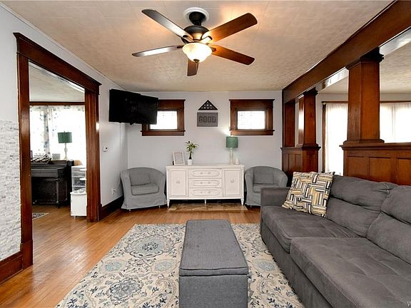 2nd image of 59 Columbus Ave