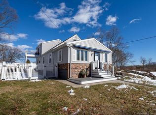 114 Cart Rd, New Haven, CT 06512