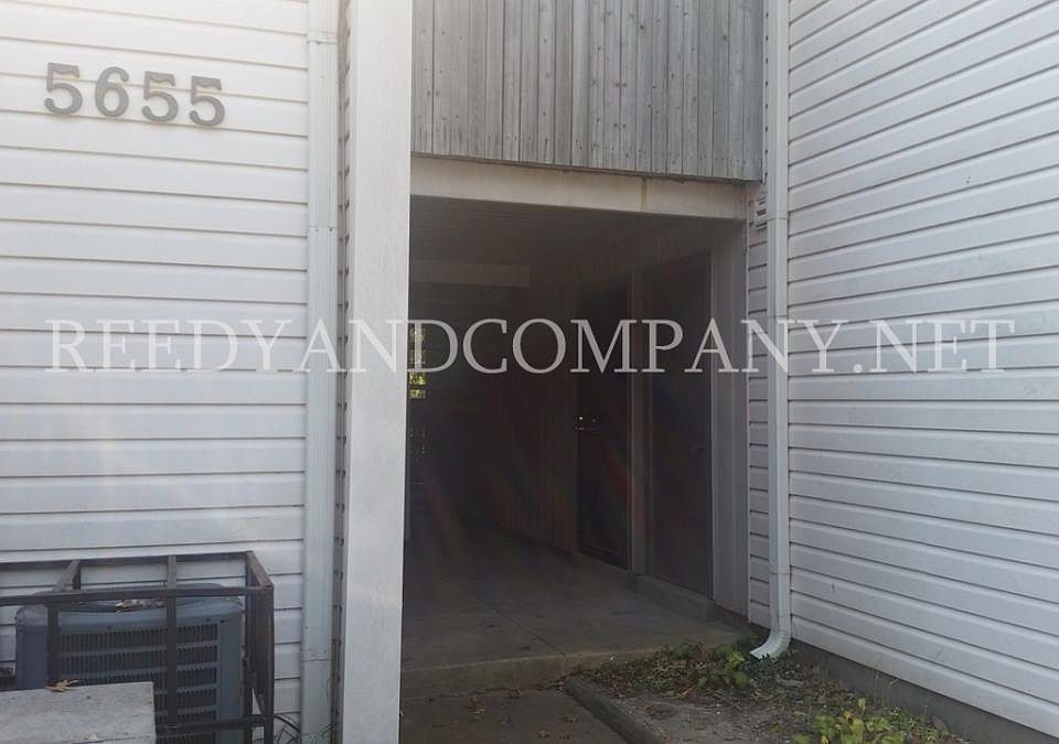 1st image of 5655 Encino Cv APT 1