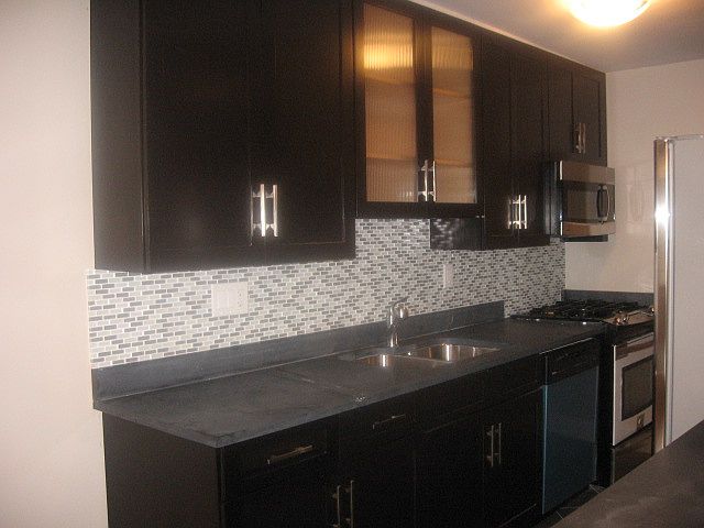 2nd image of 310 Greenwich St APT 5L