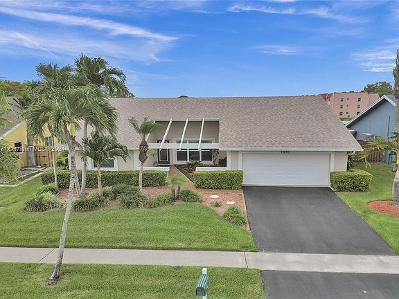 2nd image of 9370 NW 31st Pl